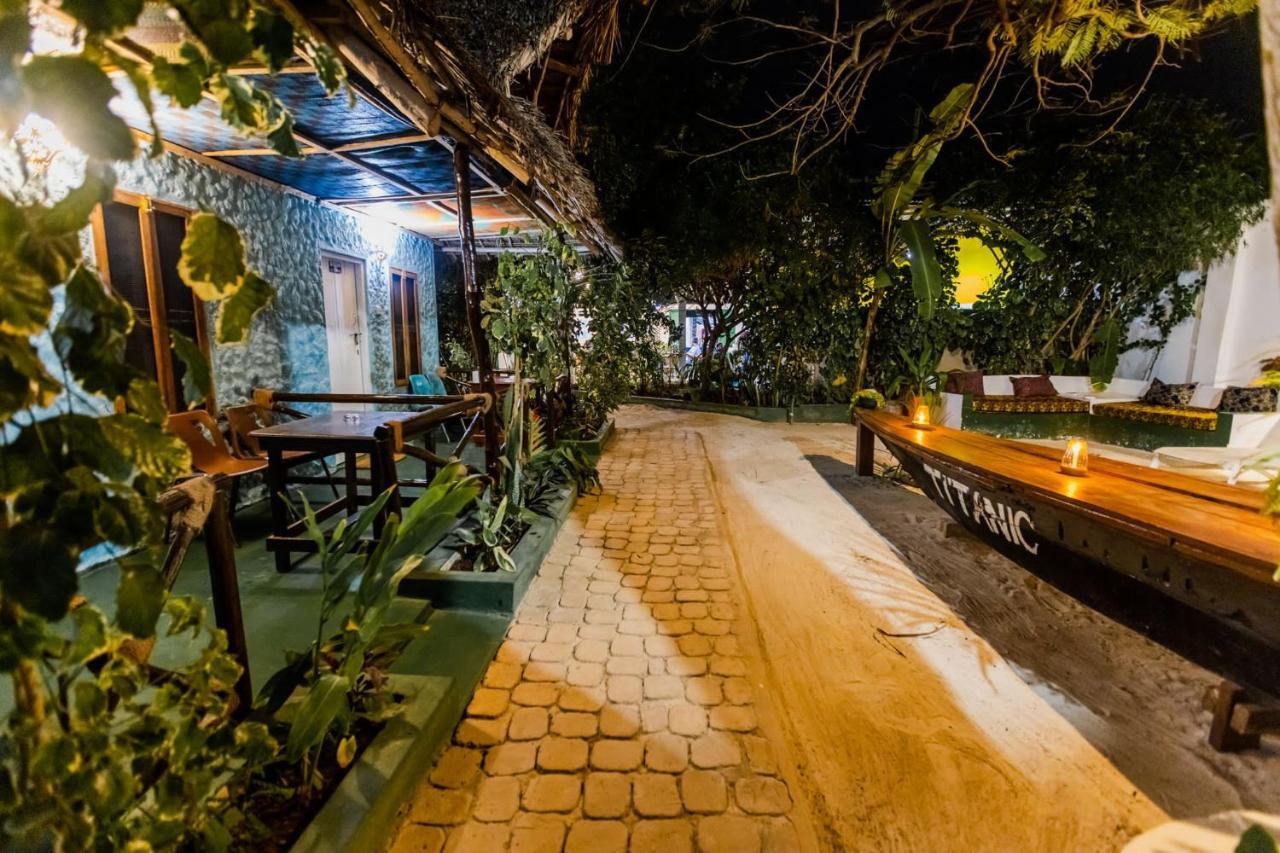 Spice Sea Beach House And Rest Нунгви Экстерьер фото